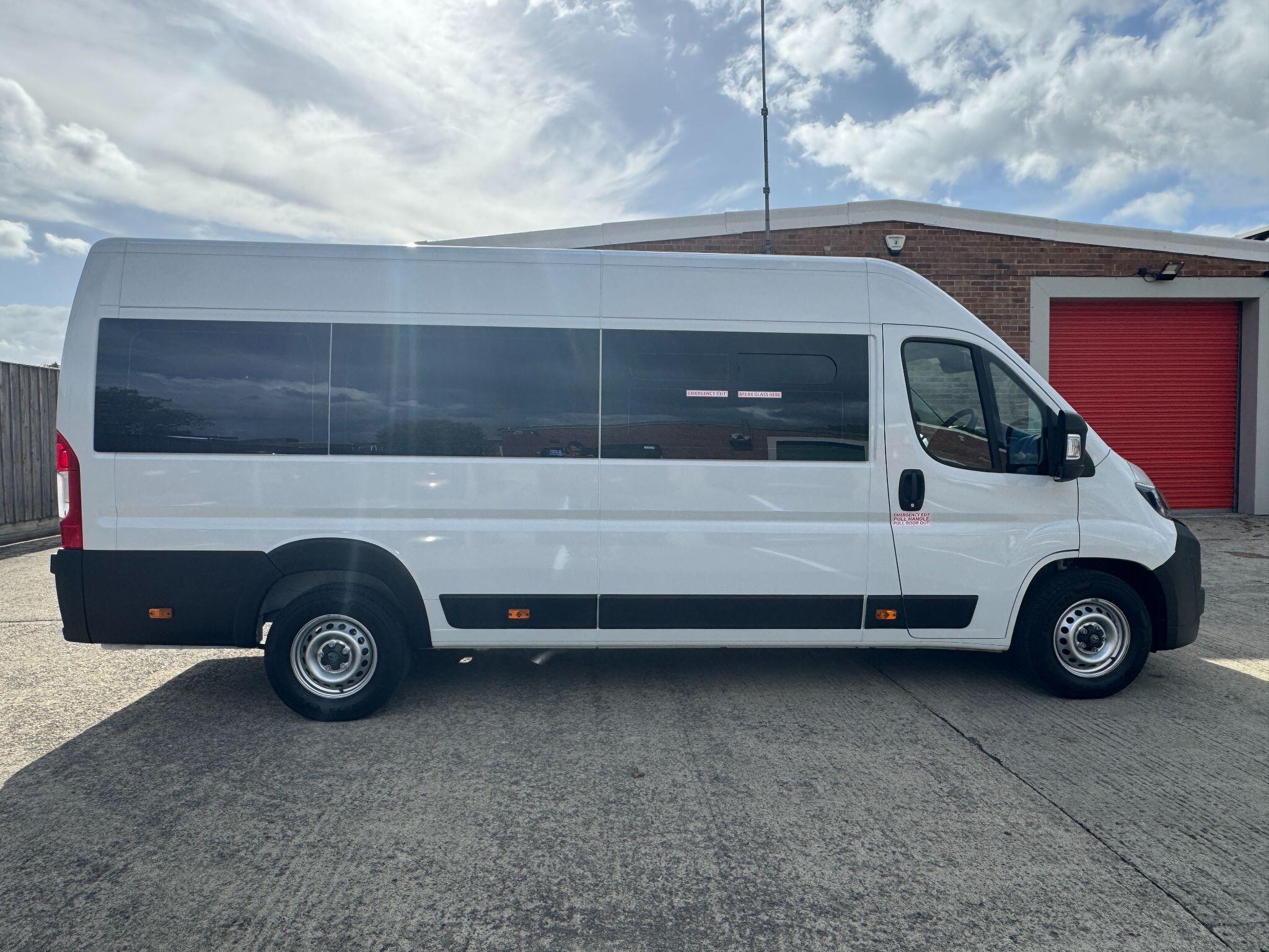 Peugeot Boxer image 6
